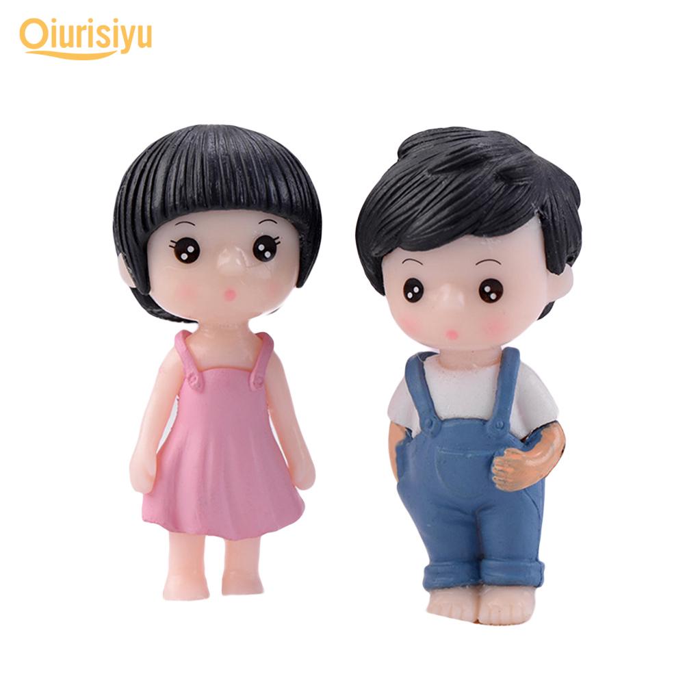 2Pcs/Set Resin Boy Girl Couple Model Figurine