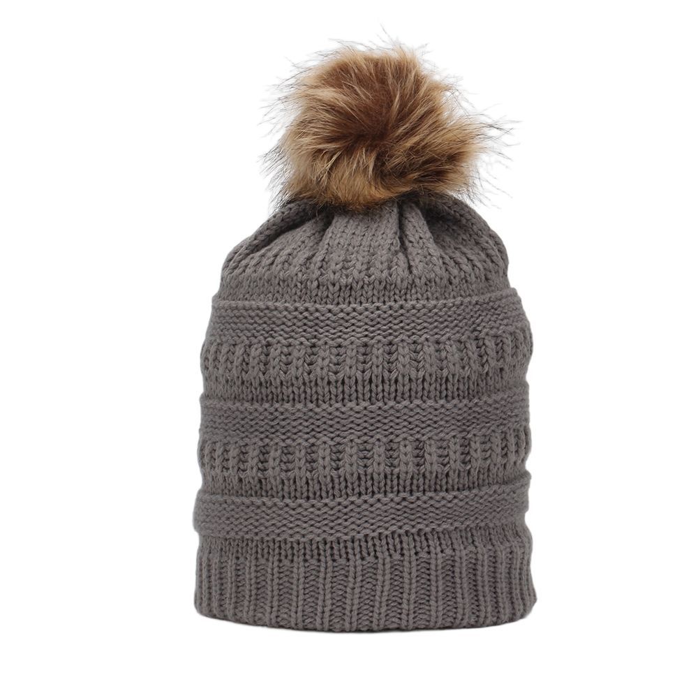 European and American hot-selling adult winter plush wool hat hairball warm knitted hat thickened hat