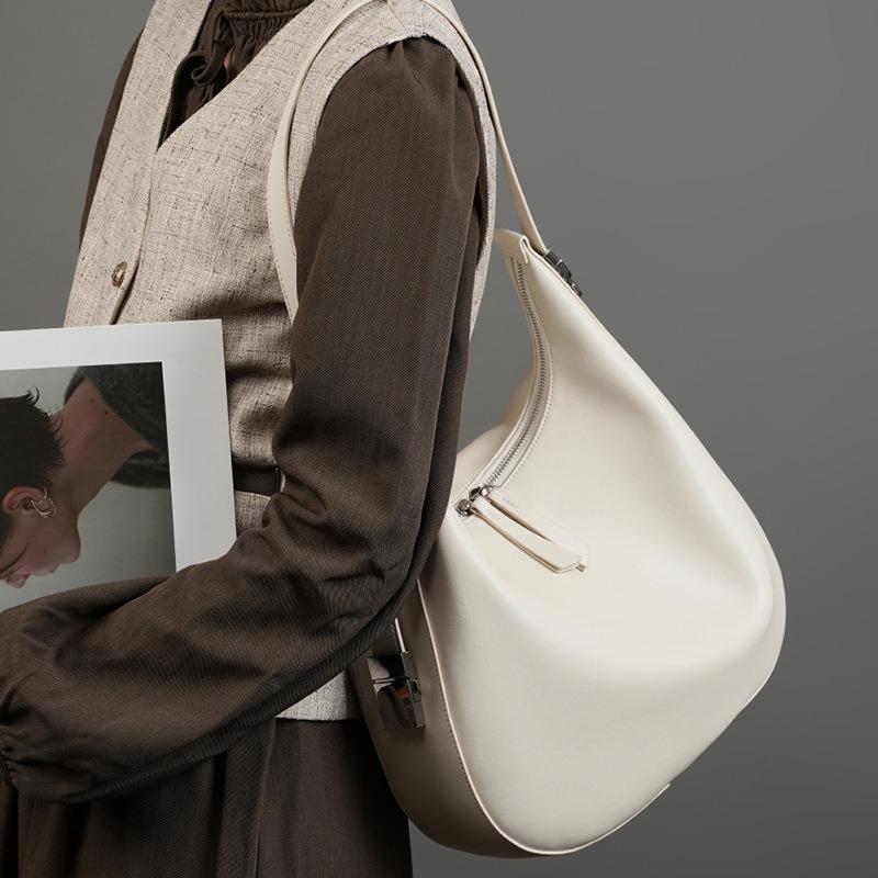 Real Cowhide Underarm Bag Niche Design Large Capacity Shoulder Messenger Bag Light Luxury Crescent Moon Bucket Bag Handbag
