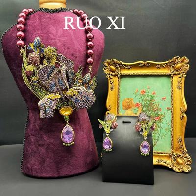 Ornament Vintage Purple Pearls Lavender Violet Light Luxury Heavy Industry Necklace and Earrings Suite