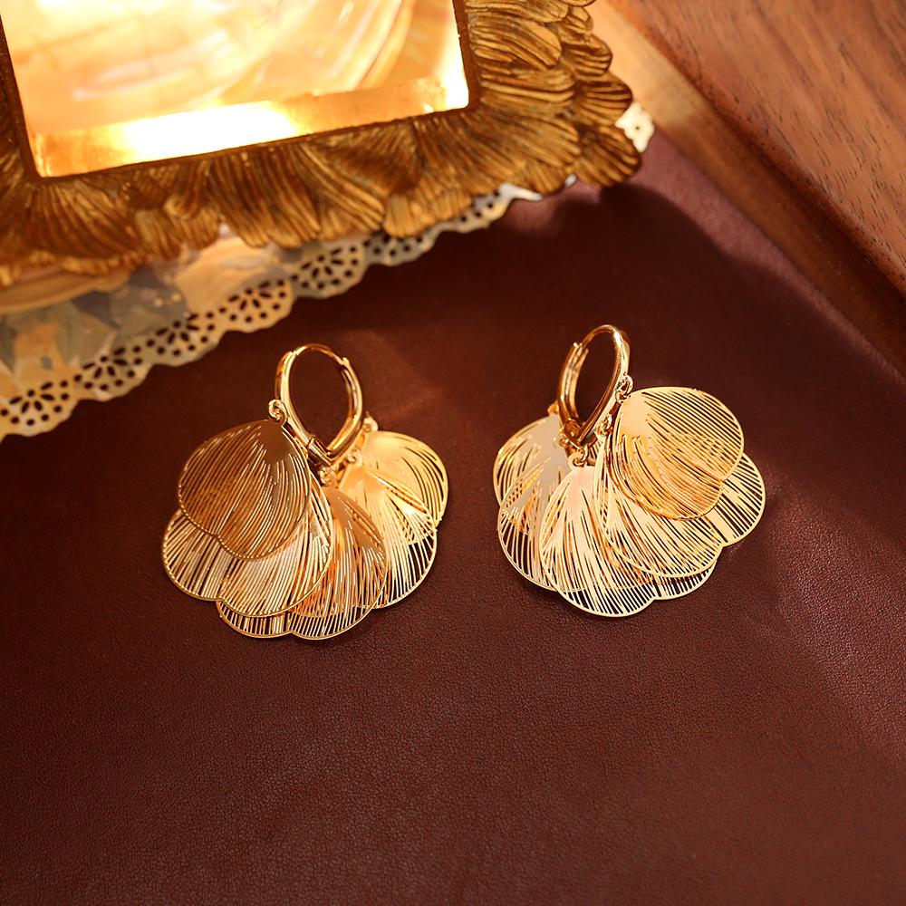 Trendy 24K Gold-Plated Leaf & Butterfly Wing Earrings for Women - Elegant Autumn/Winter Accessory