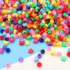20/40/60 g bunte Kunststoffperlen, kleine Bastelperlen, Lochperlen, Stern, Herz, Blumenperlen für Armbänder, Haarflechtperlen, Schmuckherstellungsperlen