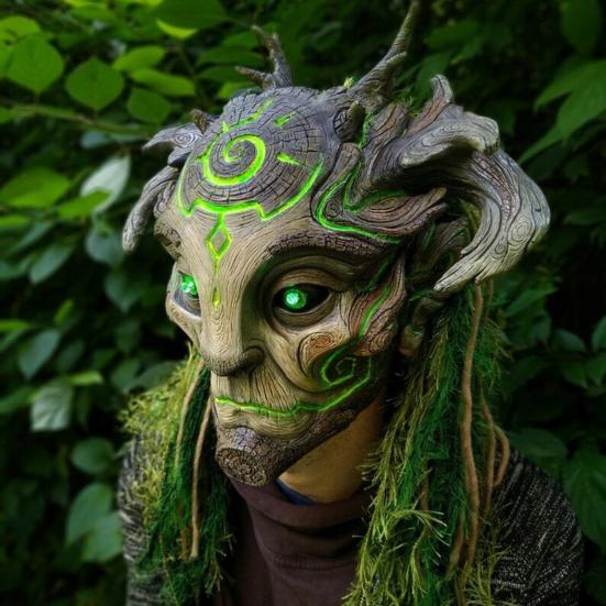 Halloween Forest Spirit Elf Masque LED Horror Headdress Realistic Green Elf Old Man Headgear Cosplay Costumes for Party