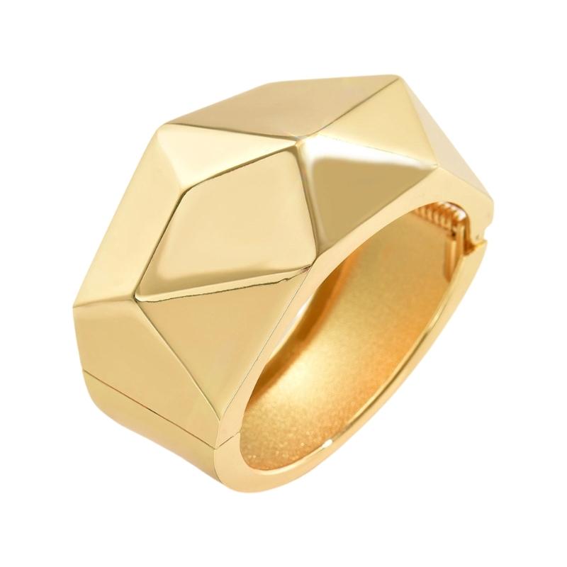 Minimalist Alloy Bracelet for Women Elegant Design Wristband Accessory Perfect for Any Occasion and Enhancing Style