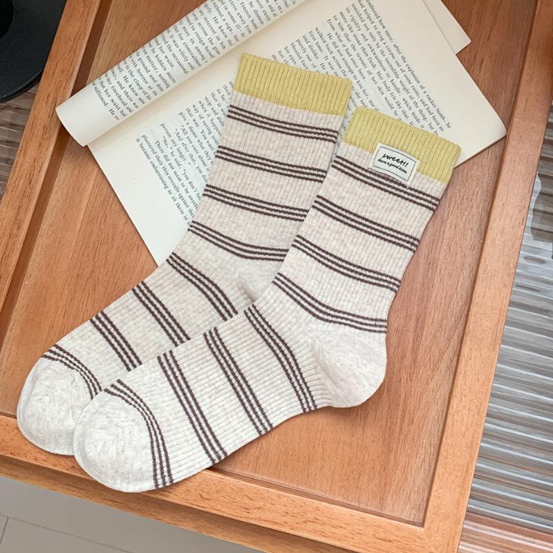 Women's Korean Style Striped Cotton Mid-Calf Socks – Colorful, Trendy & Breathable for Early Spring