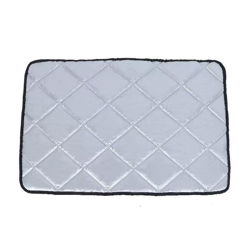 Pet Mat: Scratch-Resistant, Moisture-Proof, Cold Insulating, All-Season, Non-Stick Hair, Waterproof and Urine-Proof Sleeping Mat for Cats & Dogs