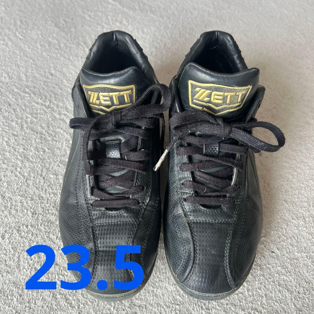 Used ZETT black spike shoes 23.5cm