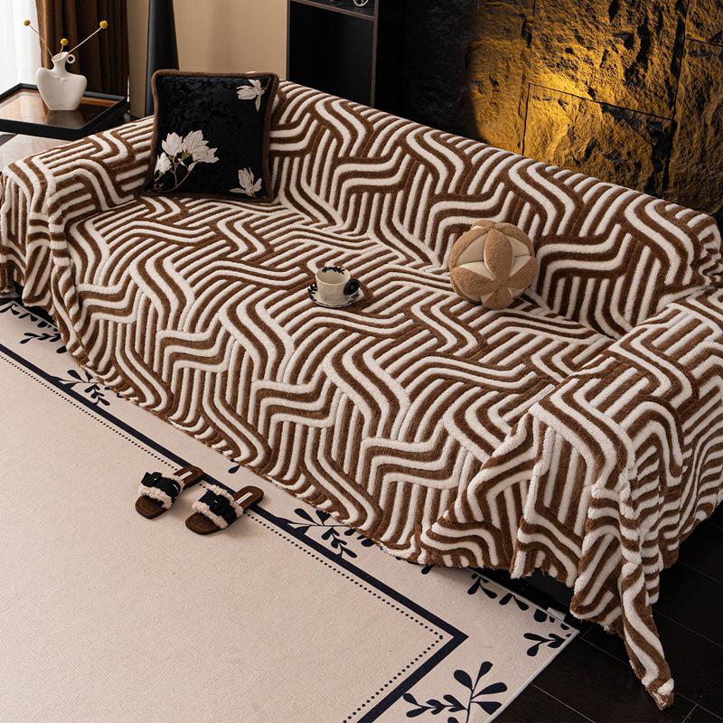 Winter Thickened Non-slip Sofa Cover – Cat Scratch Resistant & Dustproof Plush Blanket