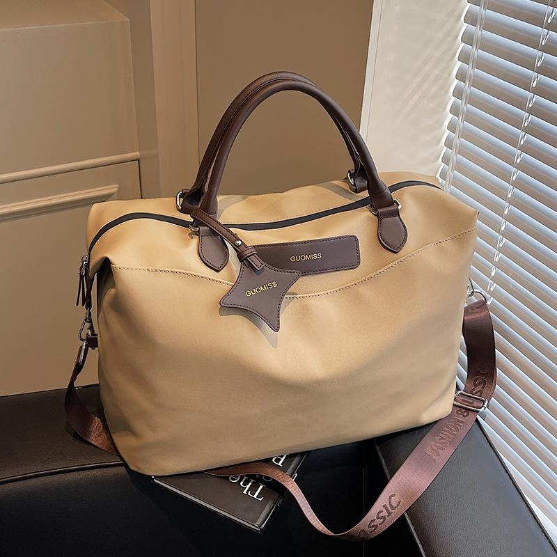 

Women s Large Capacity Waterproof Duffle Bag for Short Business Trips - Attachable To Suitcase, High-End Carry-On. 41cm x 21cm x 26cm хакі