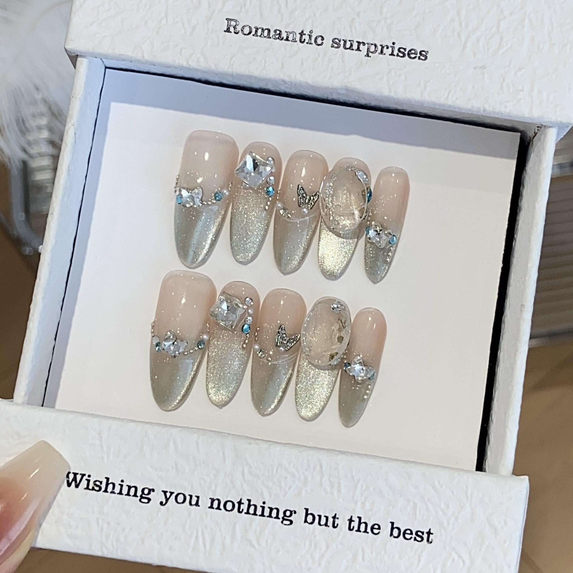 

Градиентный боковой свет французский кошачий глаз сломанный сплав бриллиант бабочка милая Оли патч L