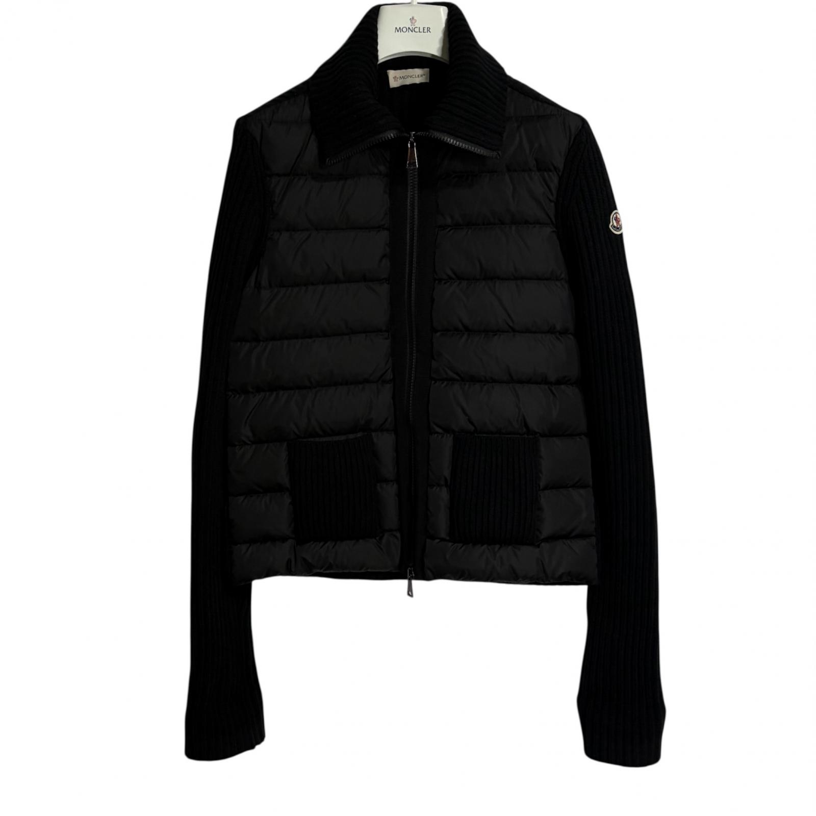 

Used MONCLERDown jacket black Nylon Women