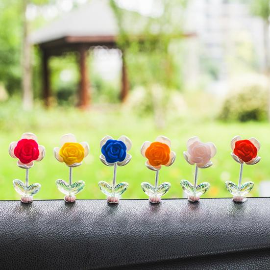 6ks/sada Roztomilý květ růže Ozdoba do auta Středová konzola Dekorace palubní desky Auto Spring třesoucí hlavou Malá dekorace