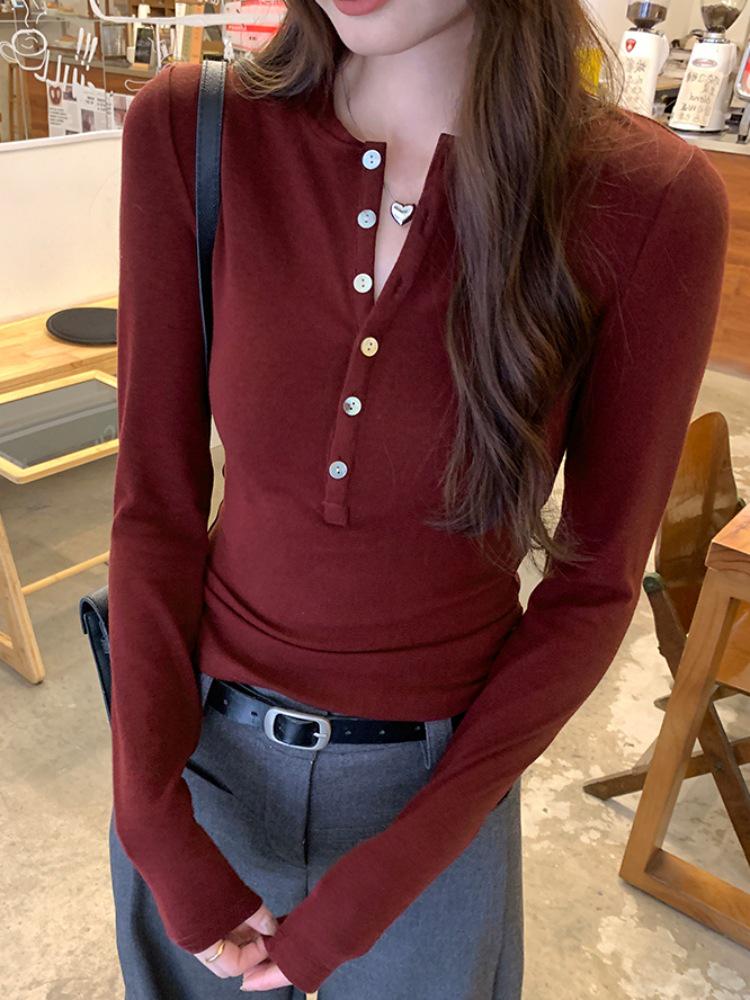 Slightly Mature Henley Collar Buttoned Shoulder Long Sleeve Women's Slim Fit Faux Cashmere Top for Autumn/Winter