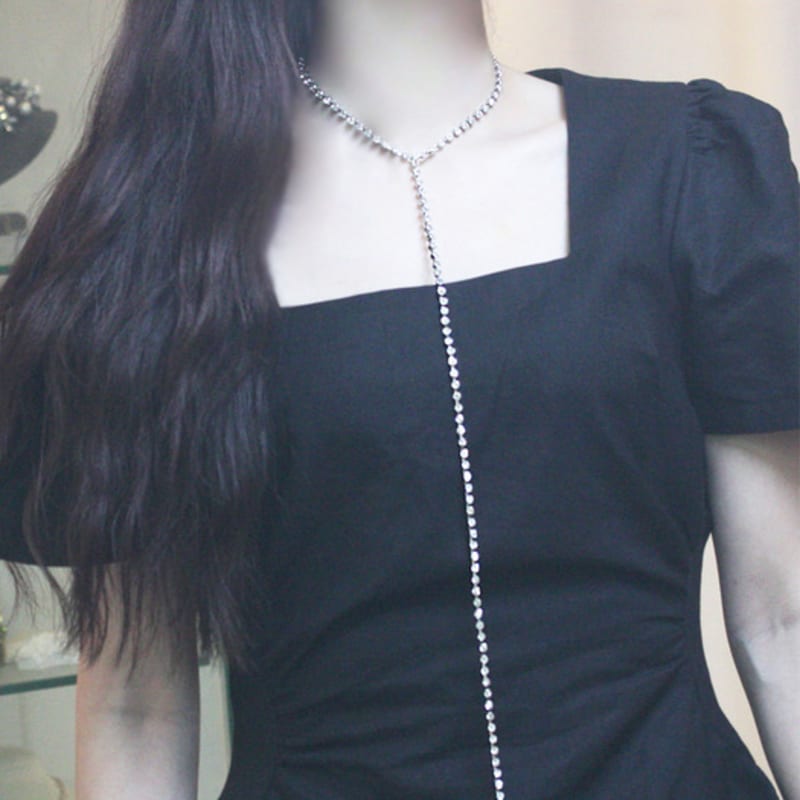 

glammuse Y long necklace Y long necklace