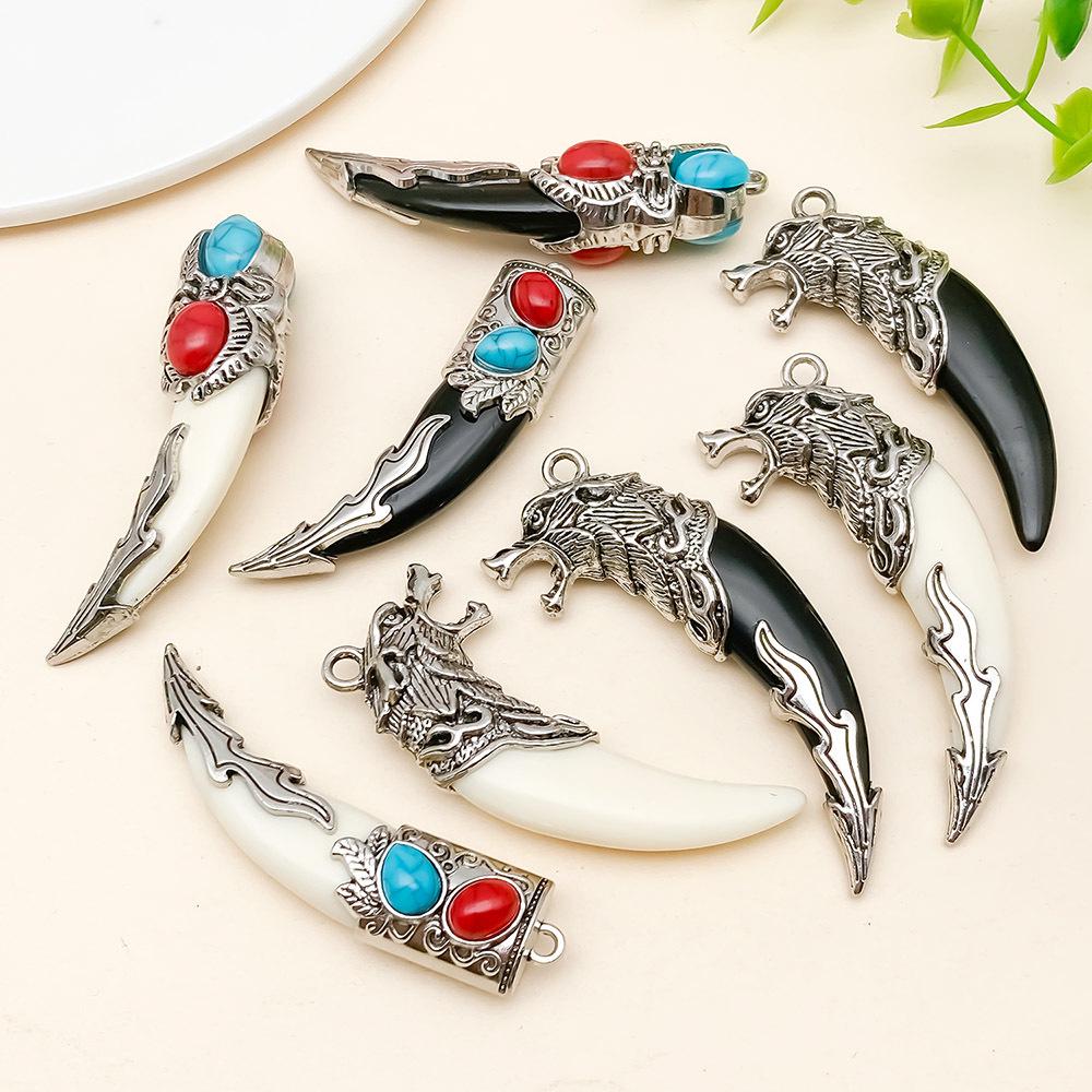 Retro Ethnic Wolf Tooth Pendant Earrings & Necklace with Tibetan Silver Resin Inlay