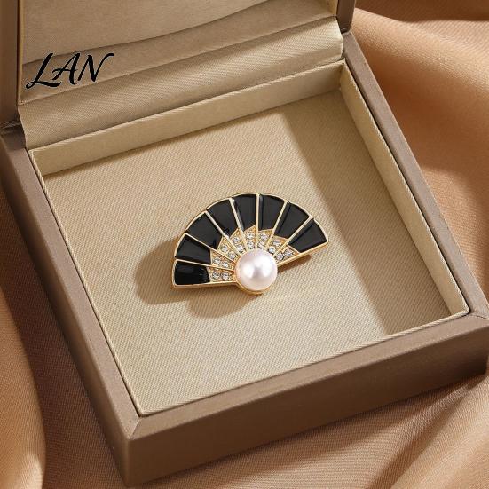 Decorative Fan Accessory Faux Pearl Rhinestone Brooch, Women Girls Chinese Lapel Anti-tarnish Brooch Pin, Badge Jewelry for Clothes Bag Hat Scarf Suit