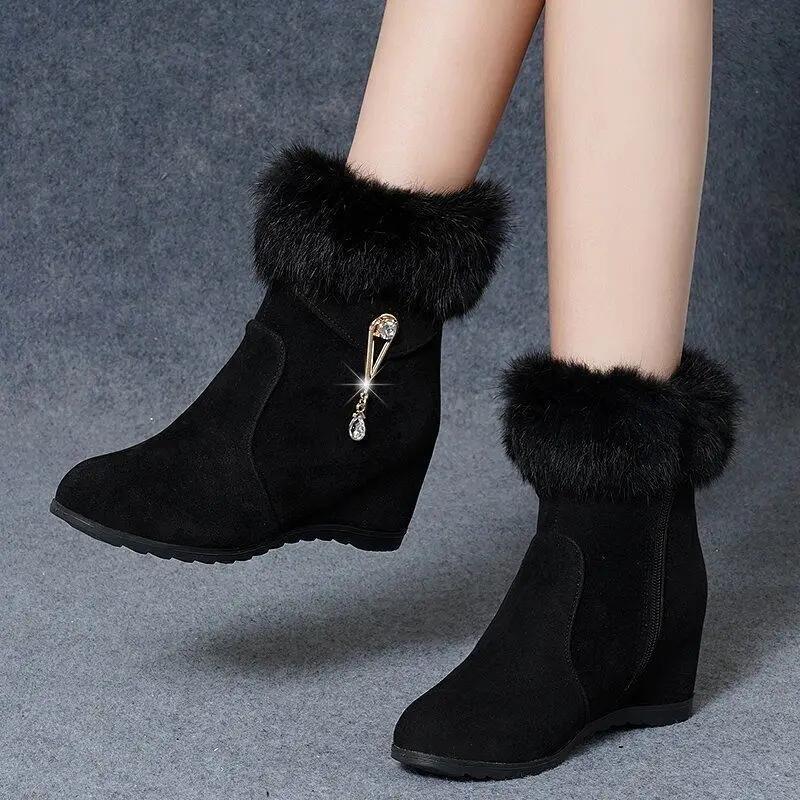 Winter Women's Wedge Ankle Boots Lncrease Height Women Pumps Metal Rhinestone Platform Shoes Plush Women Boots Comfortable Botas