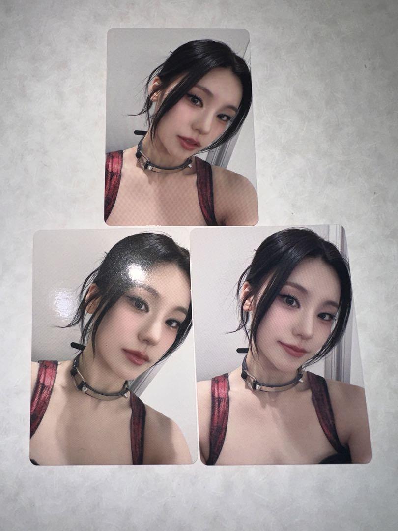 

[USED] ITZY Algorhythm Offline Event Venue Exclusive Trading Card Complete Set Yeji