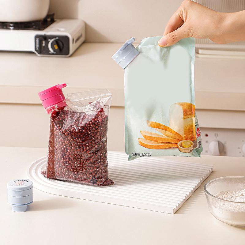 Food Storage Bag Sealing Clips Plastic Cap Sealer Clip With Pour Spouts Snack Candy Storage Keep Food Fresh Kitchen Gadgets