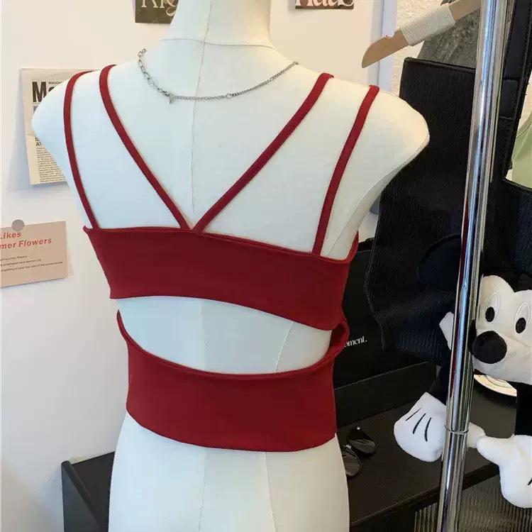 Rückenfreies Trägertop mit Doppelträgern und Brustpolstern - Damen Slim Fit Sommeroberteil