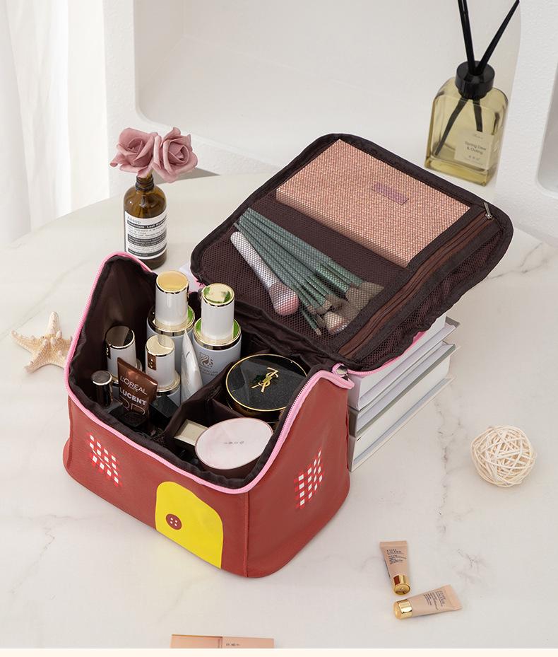*Cute & Spacious 2025 Waterproof Makeup Bag for Women - Portable, Large Capacity, Ideal for Travel Toiletries*