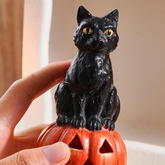 Black Cat Pumpkin Figurine, Resin Halloween Desktop Ornament, Cute Dark Fun Style Decoration for Home Windows Office Party