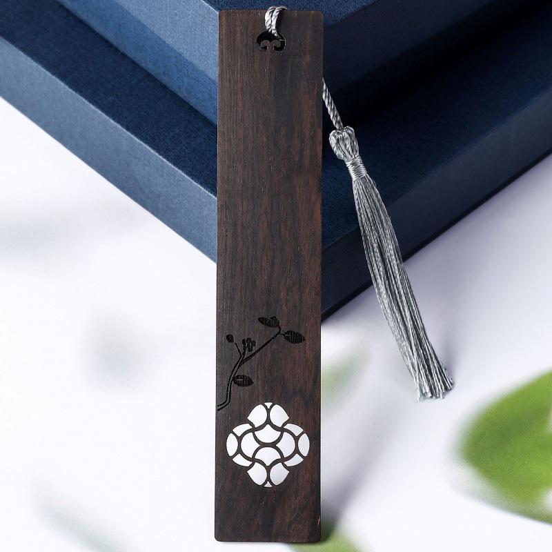 Ebony Plum Blossom Window Lattice Bookmark Set: Customizable Logo & Name, Red Bean Acacia Pair - Cultural and Creative Gift