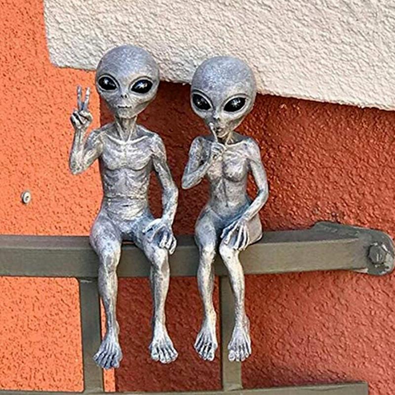 New Outdoor Space Alien Ornaments Garden Resin Statue Figurine Home Decoration Gift Garden Yard Decoration Outdoor Miniatures