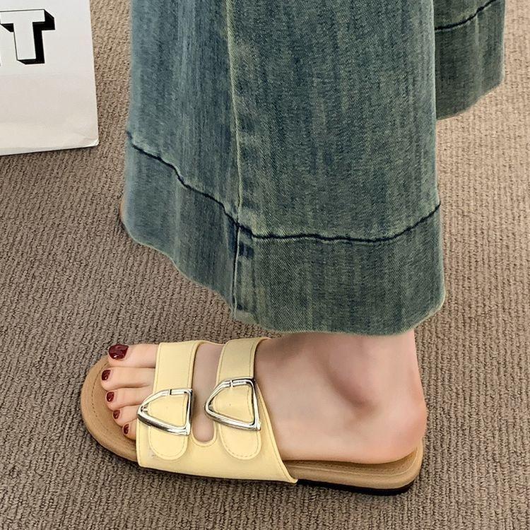 Flat-bottomed Slippers Women's Summer Outer Wear 2025 New Casual Maternity Cool Slippers Are Beautiful and Versatile with Skirts
