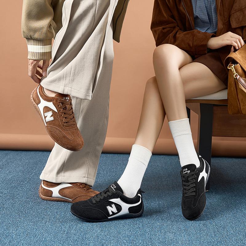 Spring and Autumn Cool Run Retro New Fashion Student Sports Lightweight Versatile Casual Shoes Women