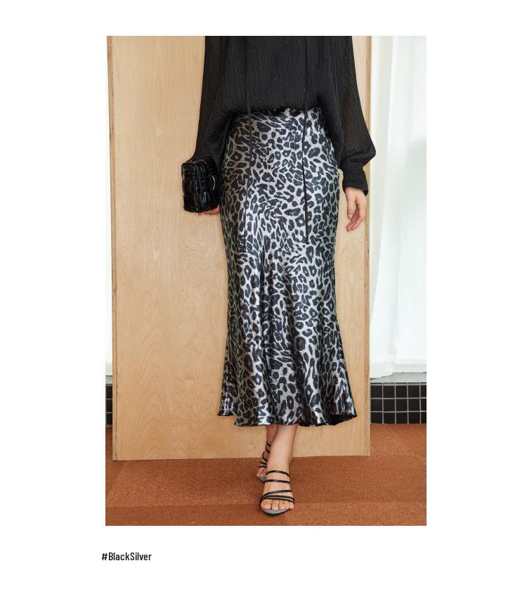 Leopard Velvet Metallic Silver Glitter Dress Fabric - Fashion Costume Performance Material