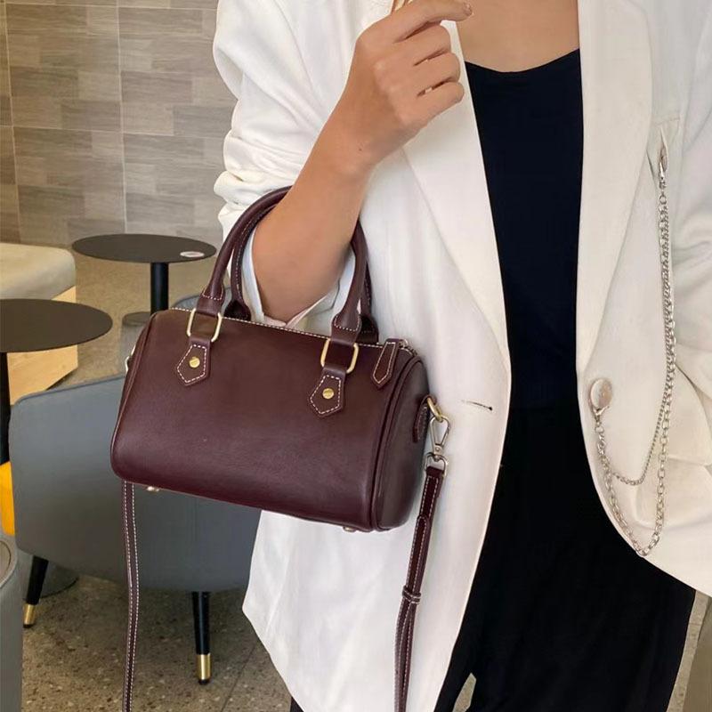 Nowa Czarna Pikowana Torebka ze Skóry Naturalnej Modna Wszechstronna Torebka na Co Dzień Damska Koreańska Wersja Jednoręczna Listonoszka