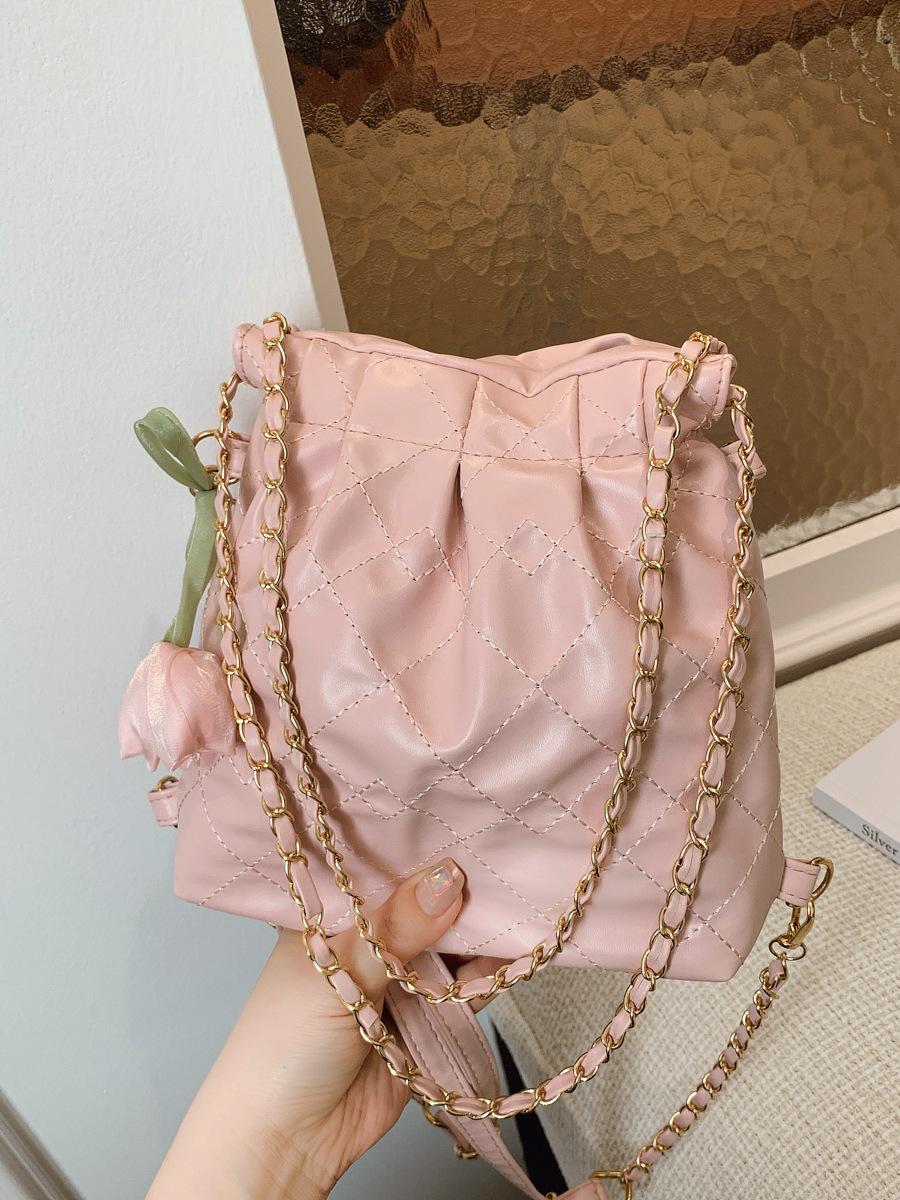 

Сумка-цепочка Xiaoxiangfeng 2025 лето новая большая вместимость сумка для мусора бродяги модная сумочка фабрика розовый