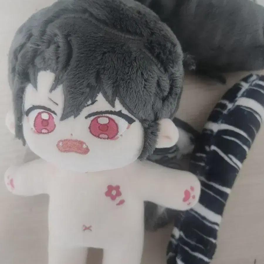 

Вулкан Возвращение домой Чондэ Сом Кукла