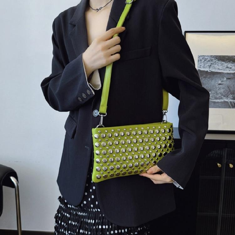 Crossbody Bags for Women Leather Crossbody Purses Punk Rivets Handbags Shoulder Bag Soft Pu Leather Shoulder Bag Gifts
