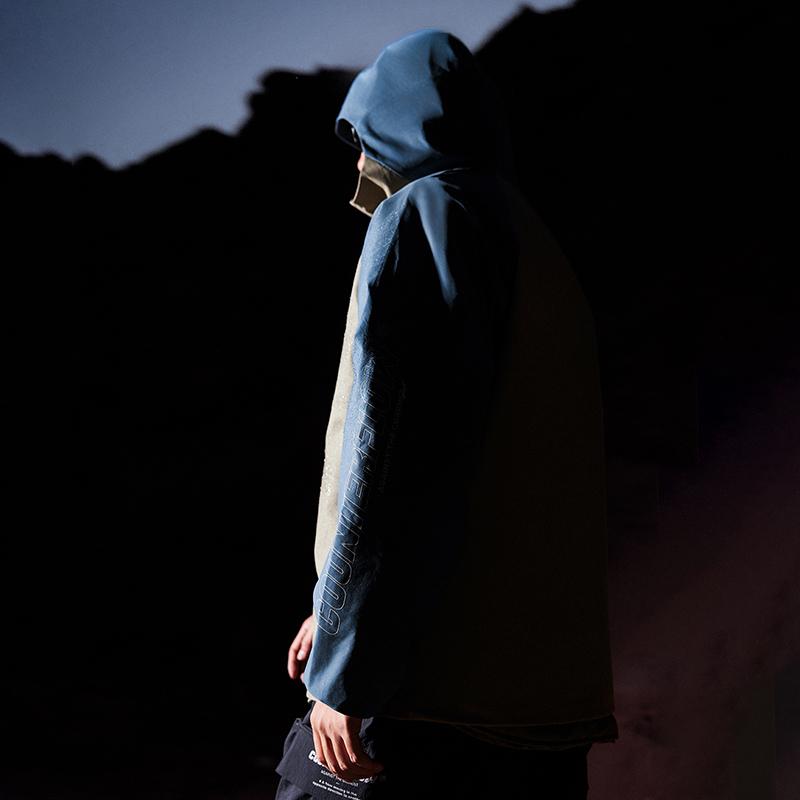 Li Ning CF Su Wan Long Jia Series Multifunkční ochranná větrovka Teplá outdoorová kempingová barevně blokovaná bunda s kapucí na zip AFDT821-2