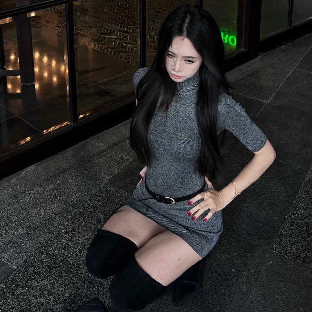 High-End Elegant Knit High Neck Bodycon Dress - Sophisticated Summer Style