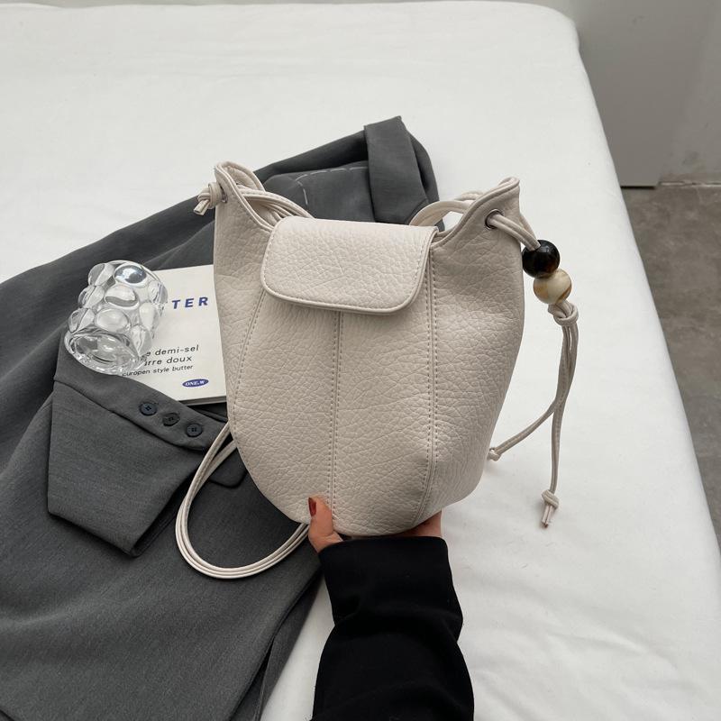 

Trendy Bucket Type Shoulder Bag Fashionable Versatile Casual Crossbody Bag Women Large Capacity Pu Leather Shoulder Bags Black