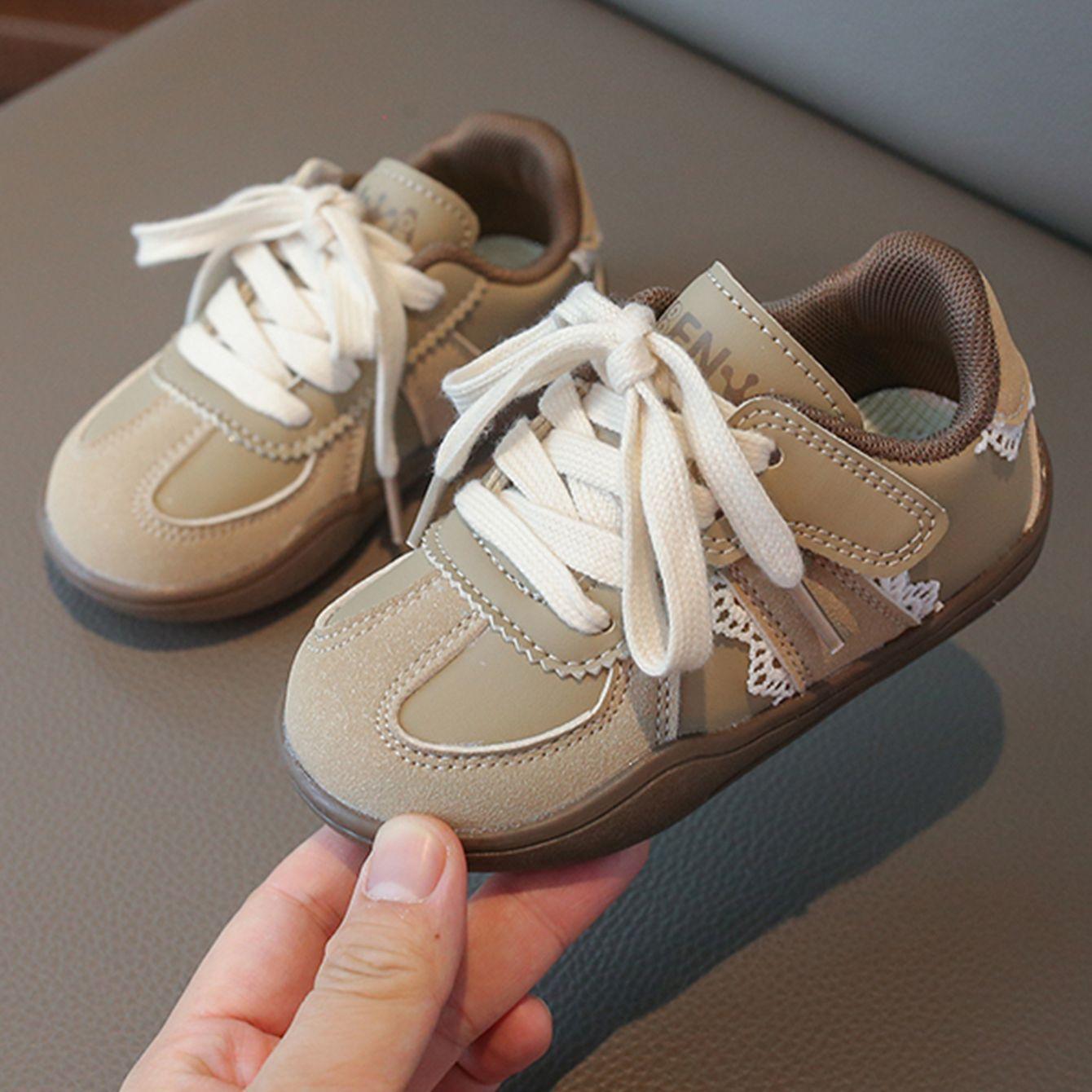 

Girls board shoes 2025 spring and autumn new Korean version of soft-soled girls casual board shoes Lightweight and wear-resistant children s shoes 29 inner length 18.6cm зелений