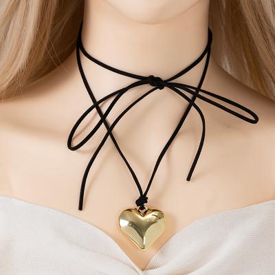 Black Velvet Chain Big Heart Pendant Necklace For Women Trendy Elegant Choker Necklace  Fashion Jewelry Accessories
