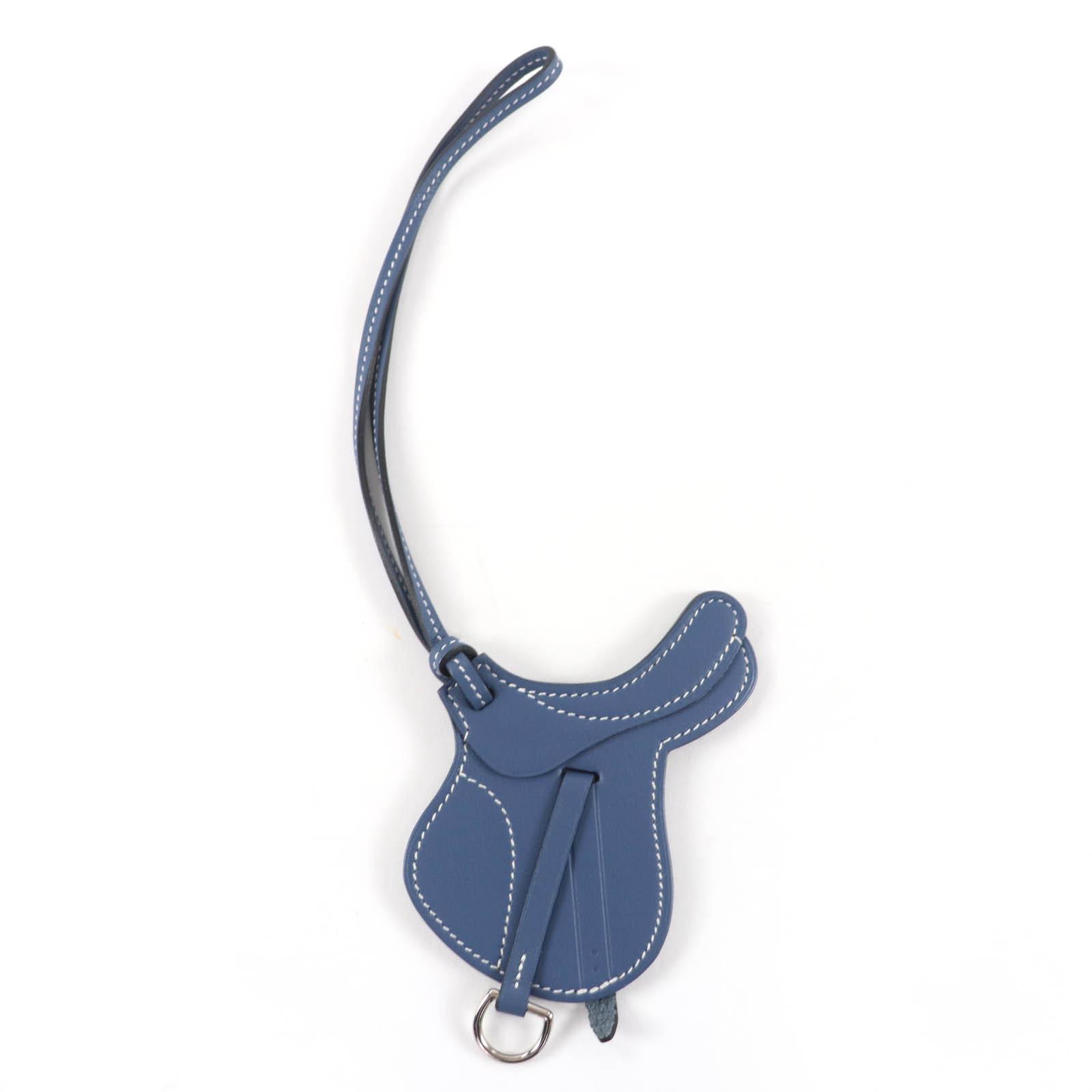 

Чудовий брелок HERMES Paddock Sailor Charm зі шкіри Vaux Swift для жінок, б/в