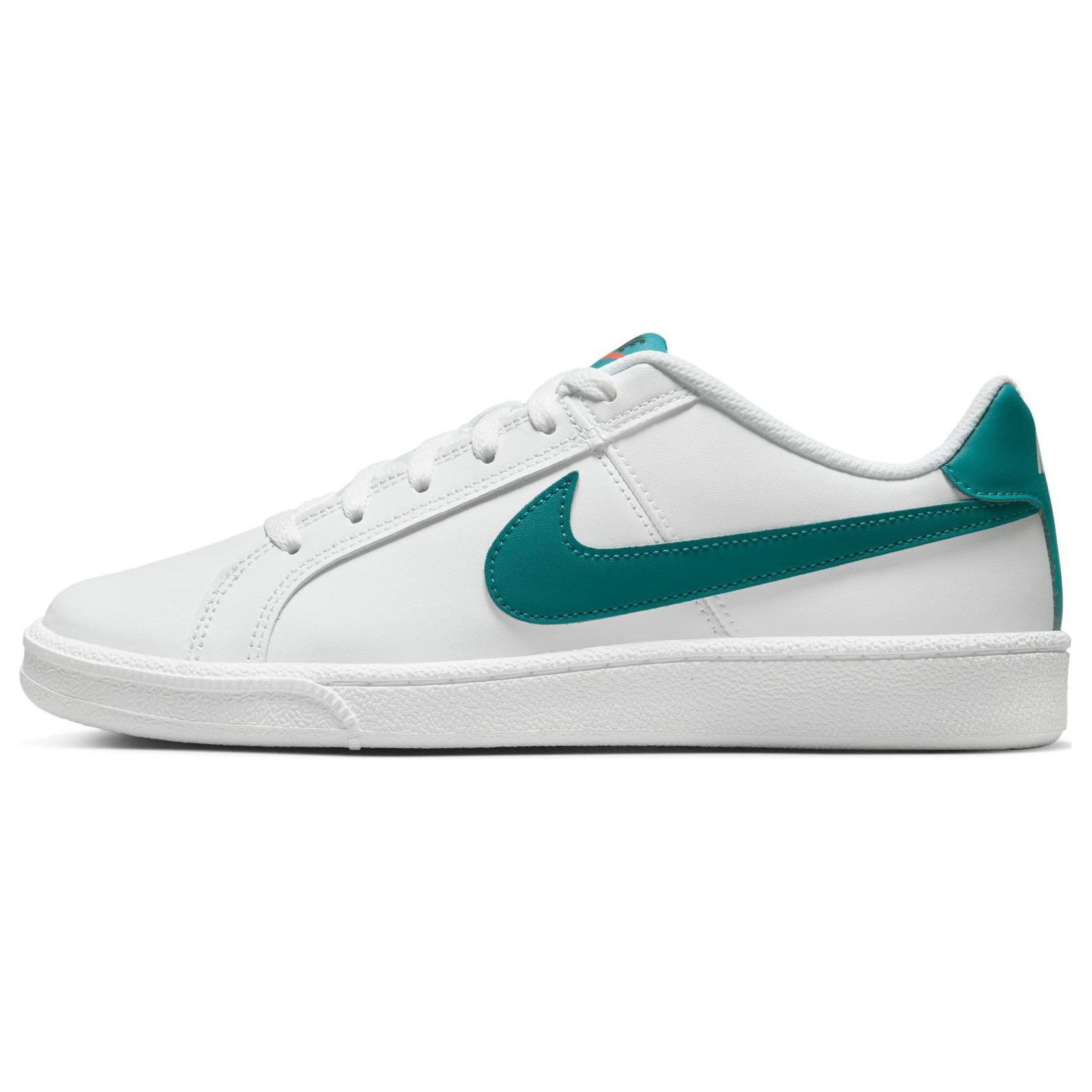 

Женские кроссовки Nike Court Royale White Blustery черные 749867-107 35.5