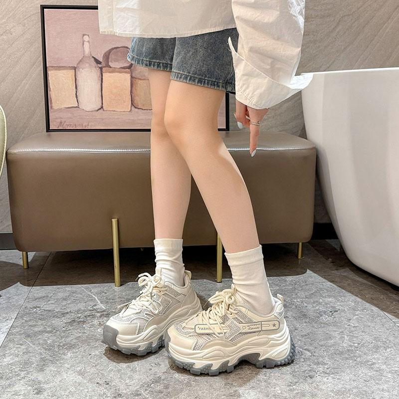 

Популярность возросла, и нишевые папины кроссовки женские весна-лето 2025 новые туфли на платформе-маффине со стразами, спортивная и повседневная женская обувь 40