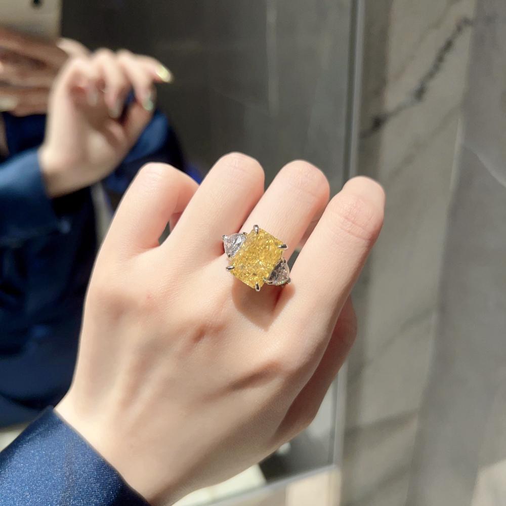 4ct Yellow Diamond Rock Sugar Ring Women's 925 Sterling Silver, Ice Flower Cut Sugar Cube Ring Niche High-end Light Luxury