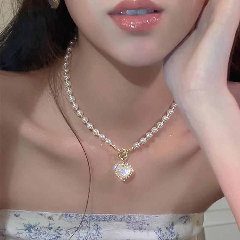 Summer Pearl Necklace Light Luxury Niche Love Clavicle Chain Fashion High-end Versatile Necklace