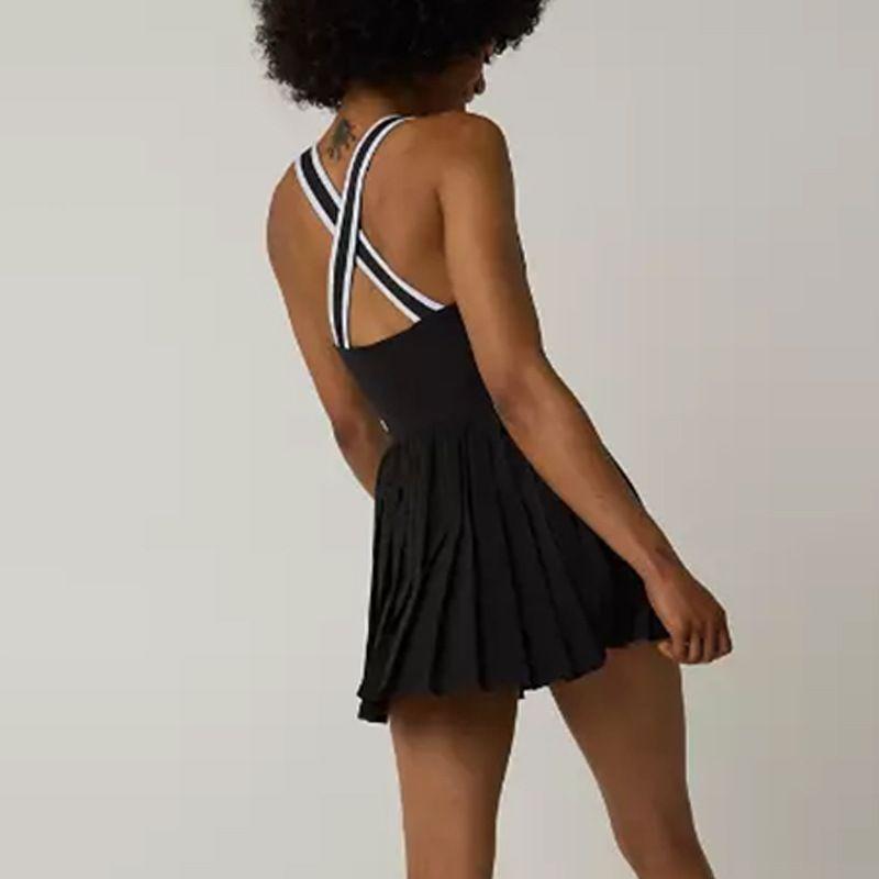 European and American Color Matching Cross Beauty Back Tennis Skirt Quick-Drying Pleated Exercise Skirt Exposure-Proof Belt Chest Pad Dress Female