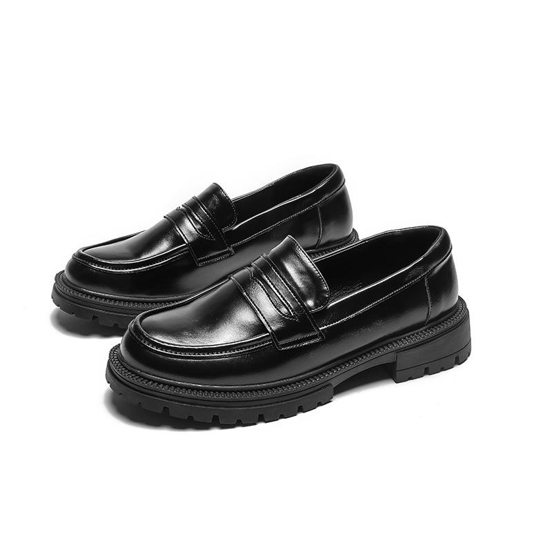 Retro small leather shoes women's British style 2025 new spring soft-soled shoes platform patent leather loafers black single shoes