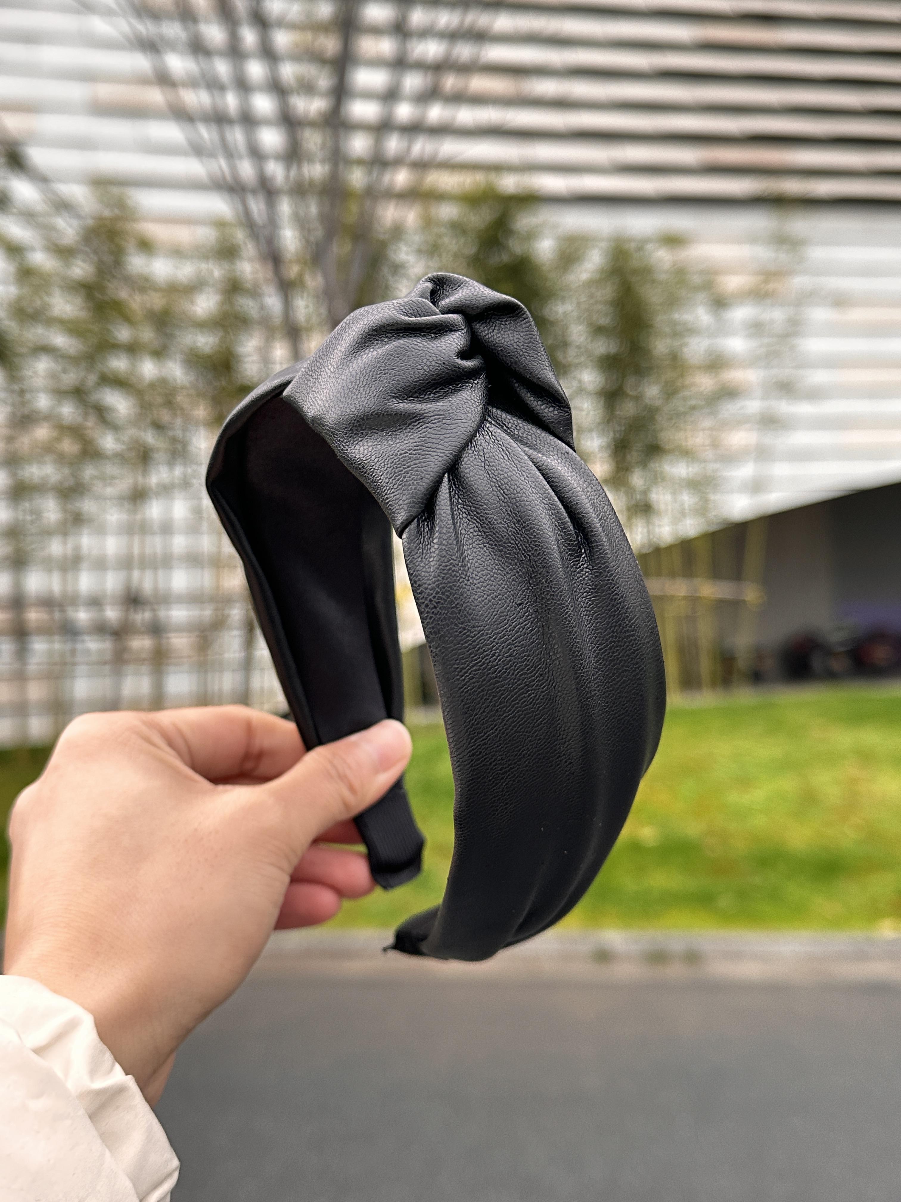 

Ретро Повязка на голову с узлом из искусственной кожи для женщин, Модная широкополая простая однотонная повязка на голову, Ежедневные аксессуары для умывания лица и волос