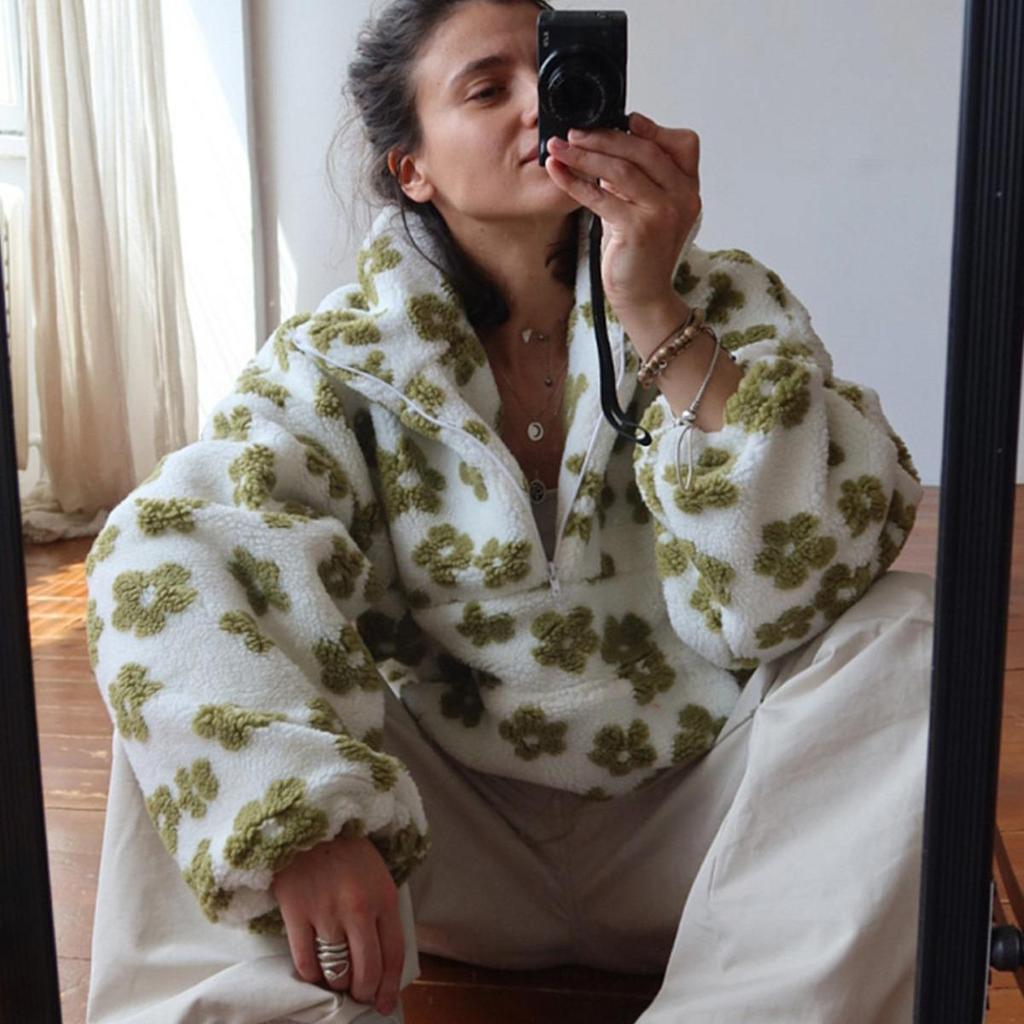2025 Winter Autumn Women's Fleece Floral Sweatshirt Fashion Warm Fuzzy Pullover Top