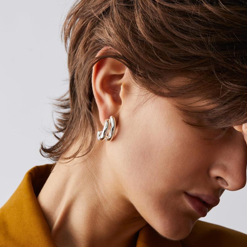 Hot Selling High-end Photosensitive Surface Double-layer Thick C-shaped Unique Personality Temperament Niche Versatile Earrings